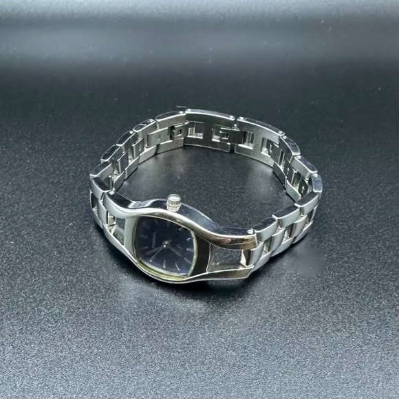 Fossil with Blue Dial - Picture 2 of 2